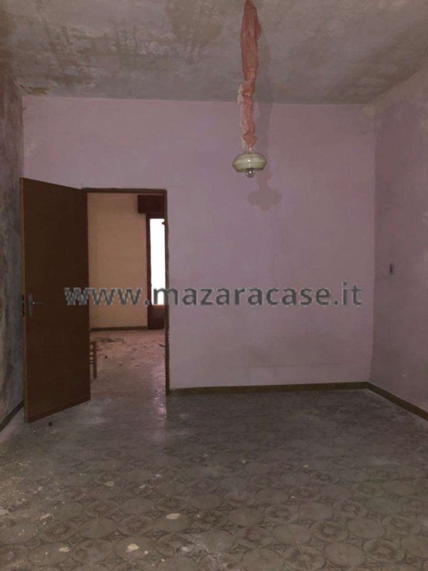 negozio in vendita a Mazara del Vallo