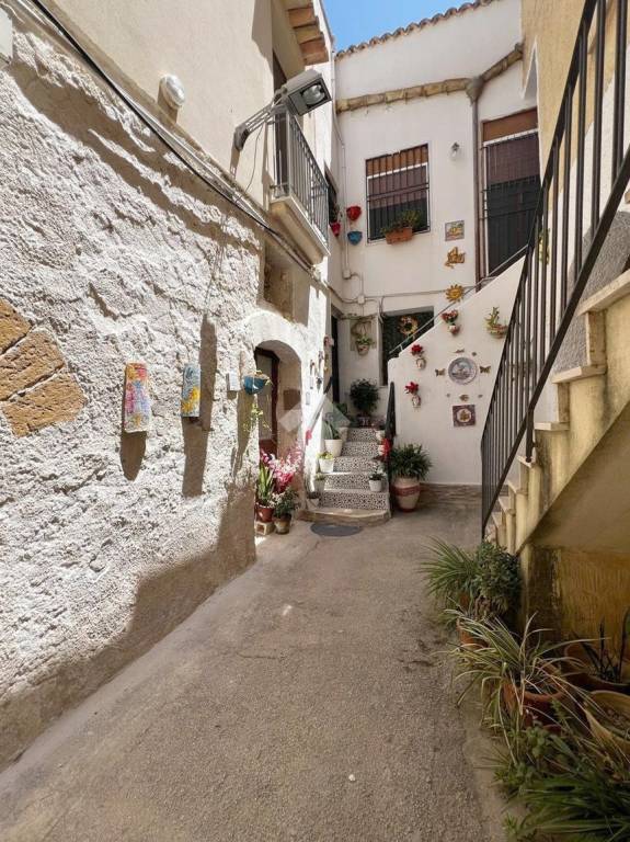appartamento in vendita a Mazara del Vallo in zona Centro Storico