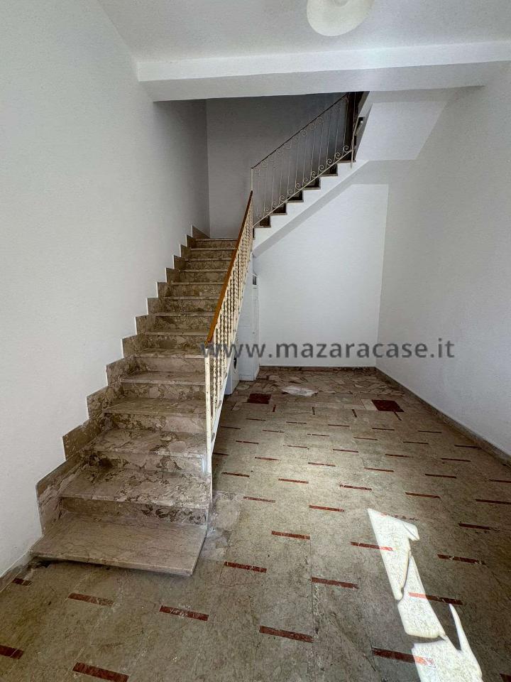 casa indipendente in vendita a Mazara del Vallo in zona Centro Storico