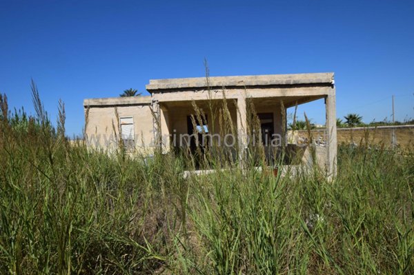 casa indipendente in vendita a Mazara del Vallo