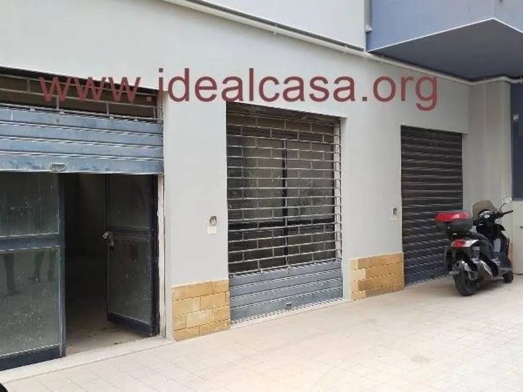 locale commerciale in vendita a Mazara del Vallo
