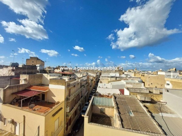 casa indipendente in vendita a Mazara del Vallo in zona Centro Storico