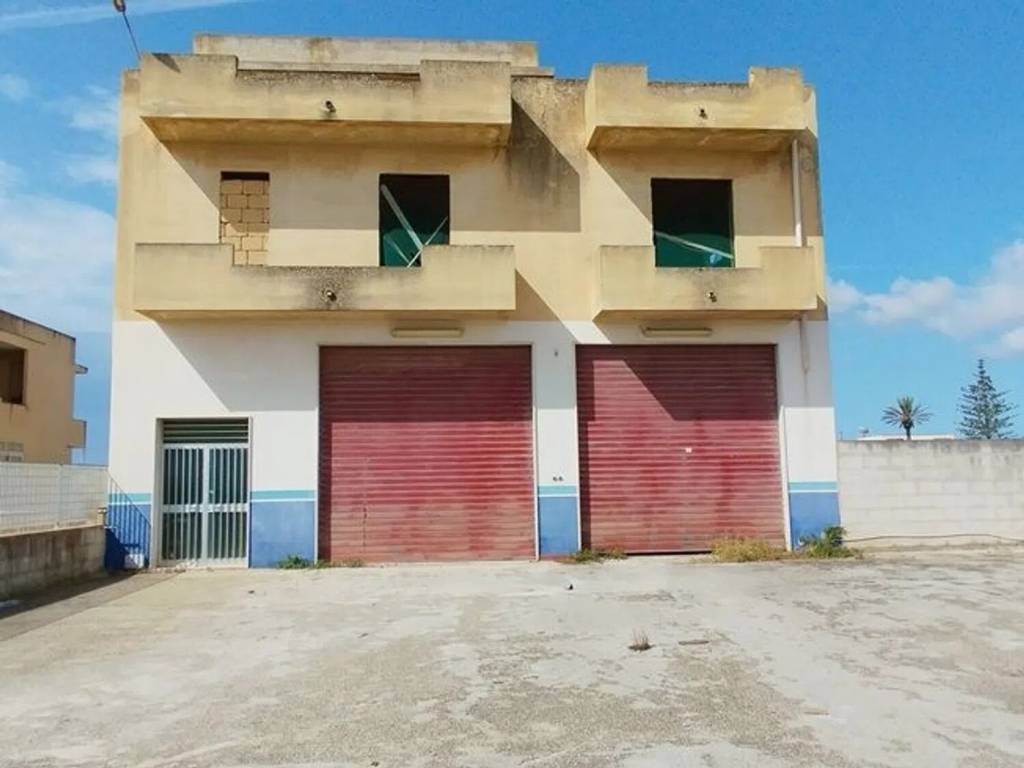 negozio in vendita a Mazara del Vallo
