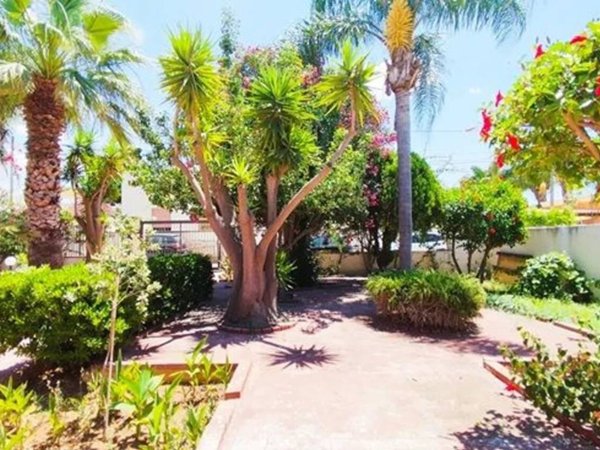 casa indipendente in vendita a Mazara del Vallo