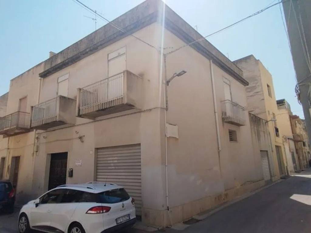 casa indipendente in vendita a Mazara del Vallo in zona Centro Storico