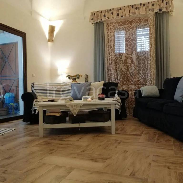 casa indipendente in vendita a Mazara del Vallo in zona Centro Storico