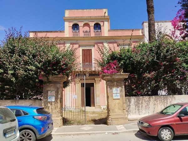 casa indipendente in vendita a Mazara del Vallo