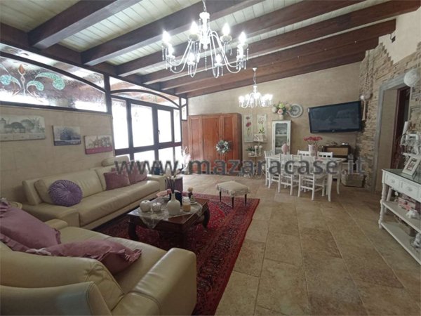casa indipendente in vendita a Mazara del Vallo
