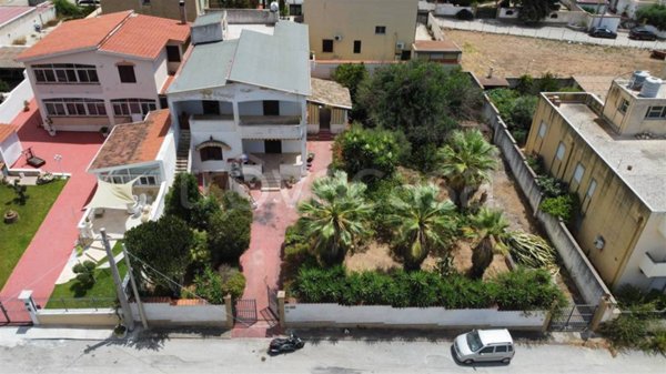 casa indipendente in vendita a Mazara del Vallo