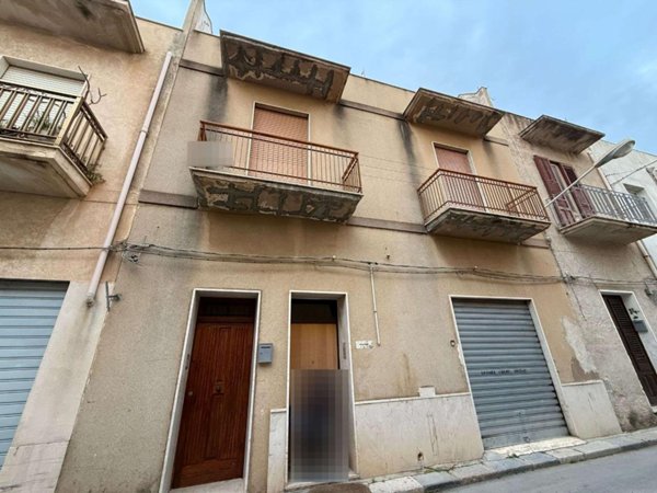 casa indipendente in vendita a Mazara del Vallo in zona Centro Storico