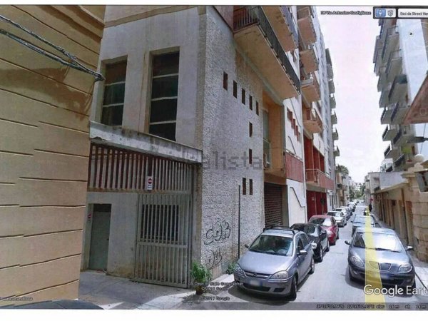 locale commerciale in vendita a Mazara del Vallo