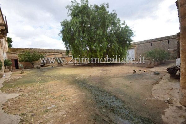 casale in vendita a Mazara del Vallo in zona Centro Storico