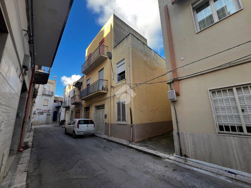 casa indipendente in vendita a Mazara del Vallo in zona Centro Storico