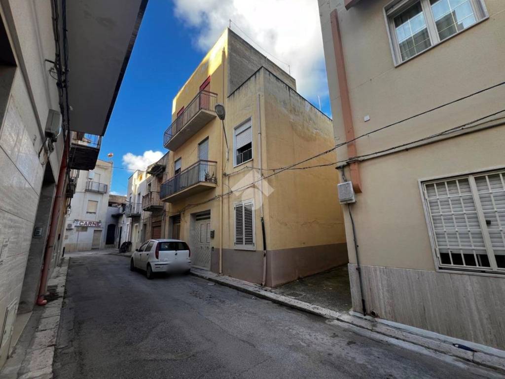 casa indipendente in vendita a Mazara del Vallo in zona Centro Storico