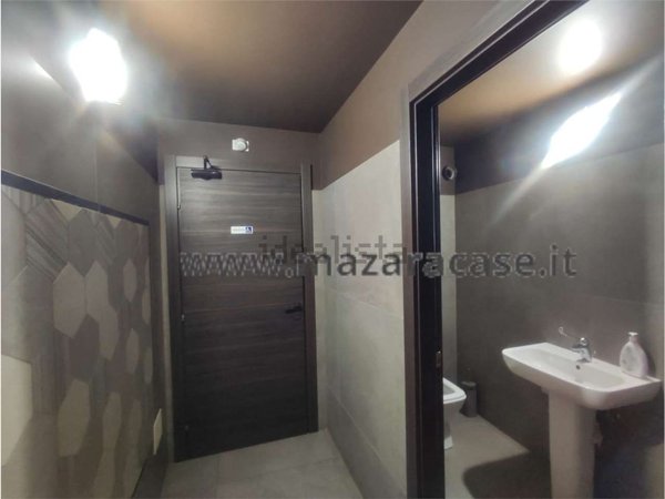 negozio in vendita a Mazara del Vallo