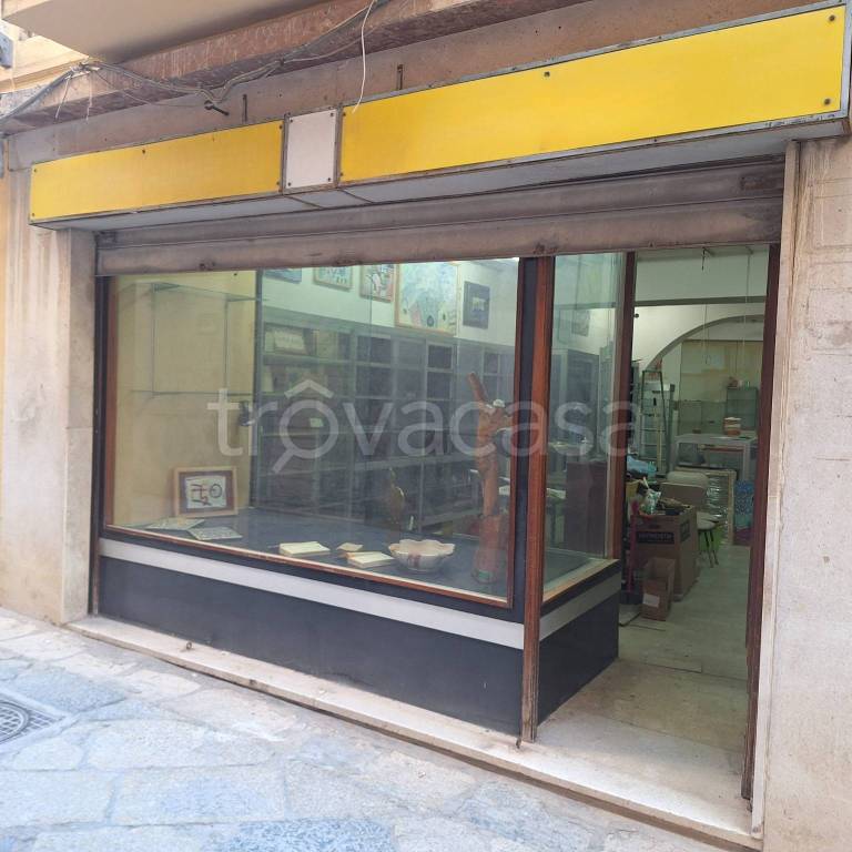 negozio in vendita a Mazara del Vallo in zona Centro Storico