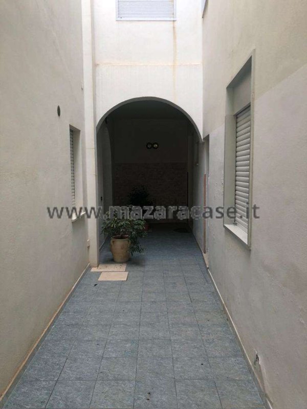 appartamento in vendita a Mazara del Vallo in zona Centro Storico