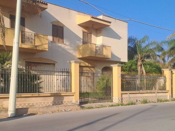 casa indipendente in vendita a Mazara del Vallo