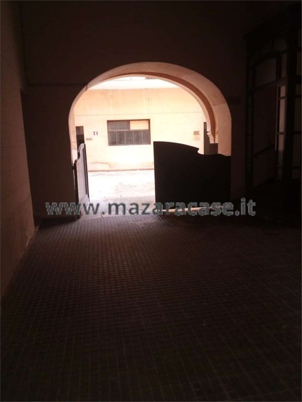 appartamento in vendita a Mazara del Vallo in zona Centro Storico