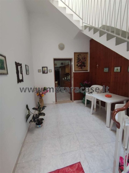 casa indipendente in vendita a Mazara del Vallo in zona Centro Storico