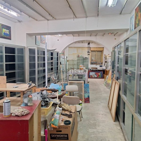 locale commerciale in vendita a Mazara del Vallo in zona Centro Storico