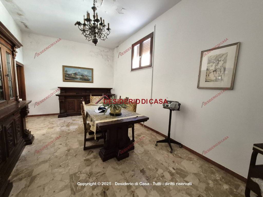 appartamento in vendita a Mazara del Vallo in zona Centro Storico