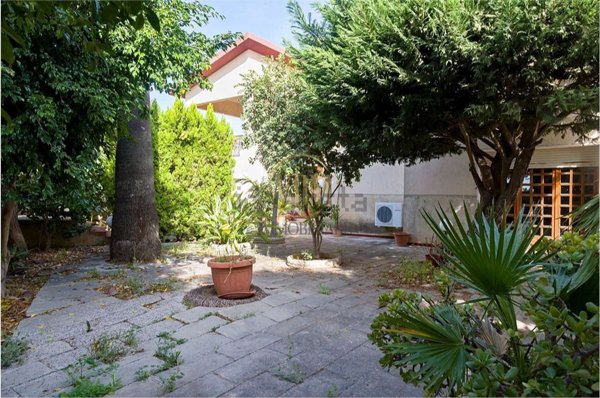 casa indipendente in vendita a Mazara del Vallo in zona Centro Storico