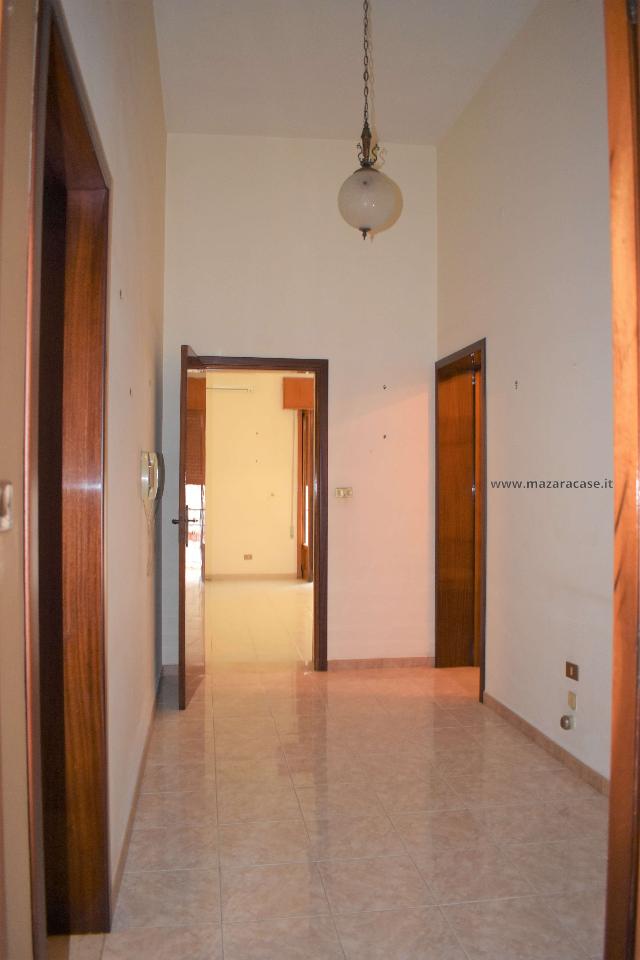 appartamento in vendita a Mazara del Vallo in zona Centro Storico