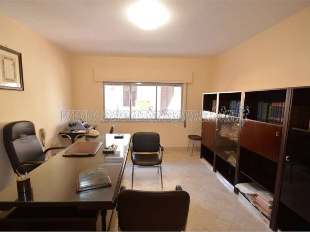 appartamento in vendita a Mazara del Vallo in zona Centro Storico