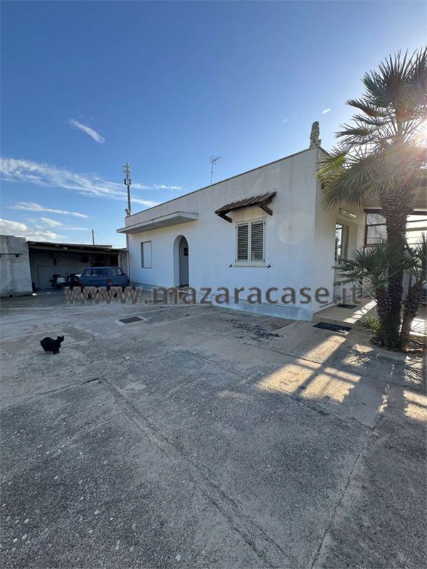 casa indipendente in vendita a Mazara del Vallo in zona Borgata Costiera