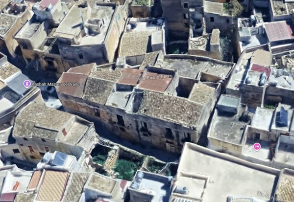 intera palazzina in vendita a Mazara del Vallo in zona Centro Storico