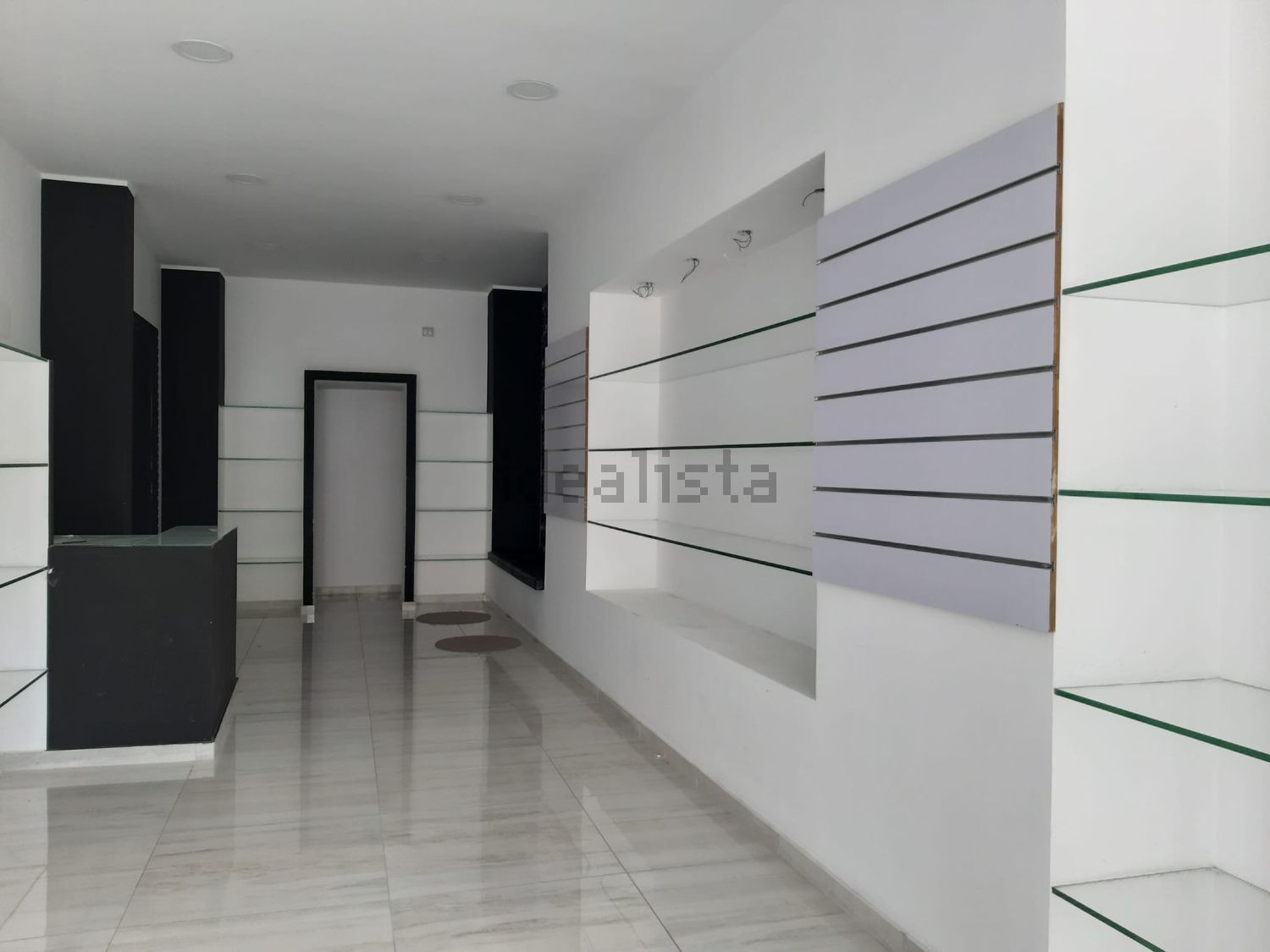 locale commerciale in vendita a Mazara del Vallo in zona Centro Storico