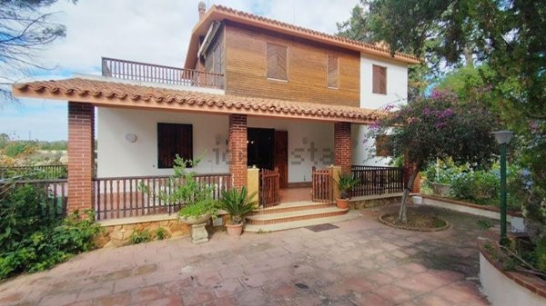 casa indipendente in vendita a Mazara del Vallo