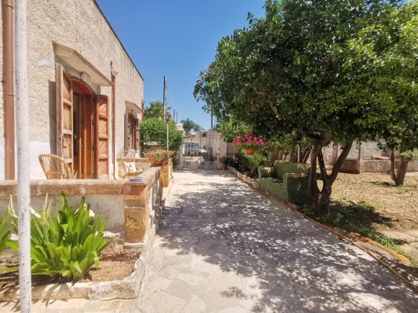 casa indipendente in vendita a Mazara del Vallo