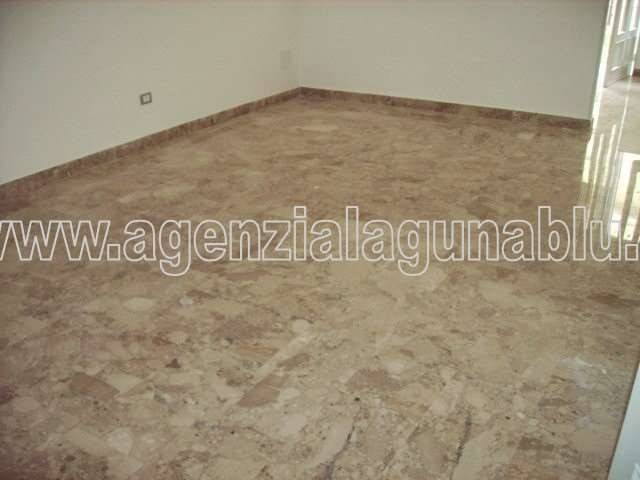 intera palazzina in vendita a Mazara del Vallo