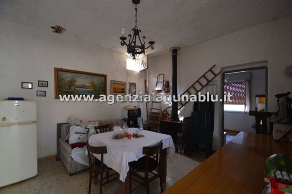 casa indipendente in vendita a Mazara del Vallo