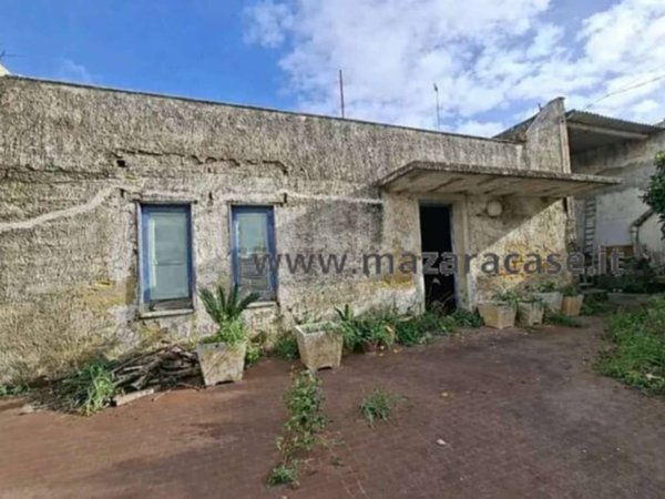 casa indipendente in vendita a Mazara del Vallo