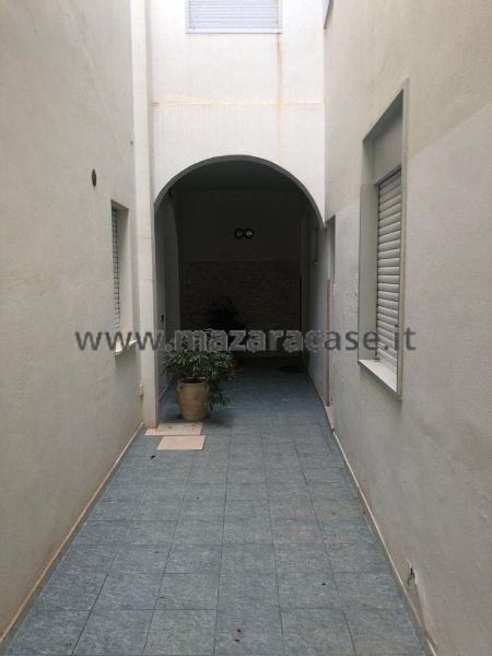 appartamento in vendita a Mazara del Vallo in zona Centro Storico