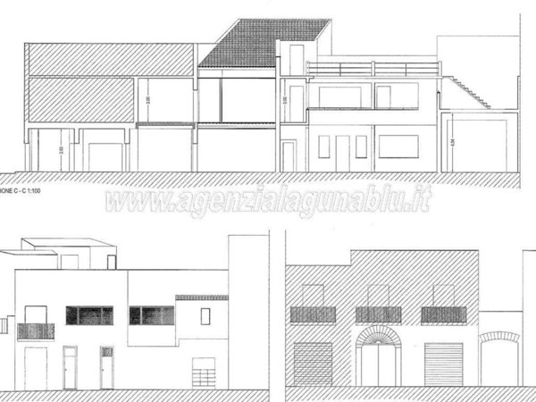 intera palazzina in vendita a Mazara del Vallo in zona Centro Storico