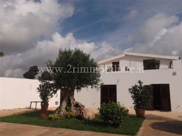 casa indipendente in vendita a Mazara del Vallo