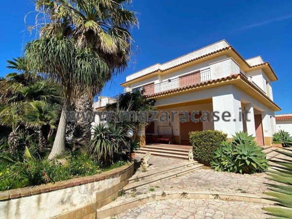 casa indipendente in vendita a Mazara del Vallo