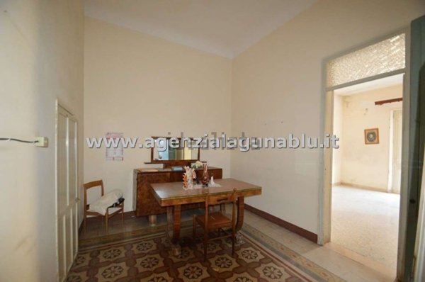 casa indipendente in vendita a Mazara del Vallo in zona Centro Storico