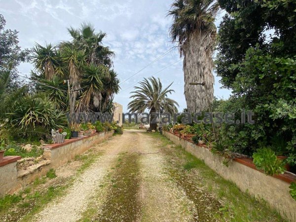 casa indipendente in vendita a Mazara del Vallo