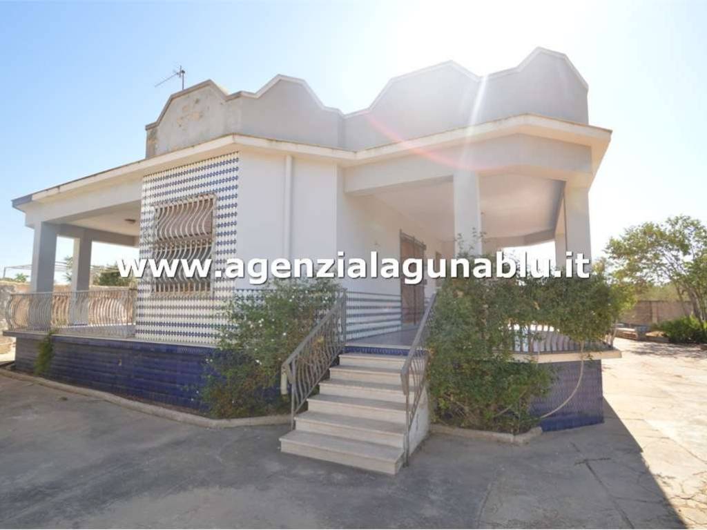 casa indipendente in vendita a Mazara del Vallo