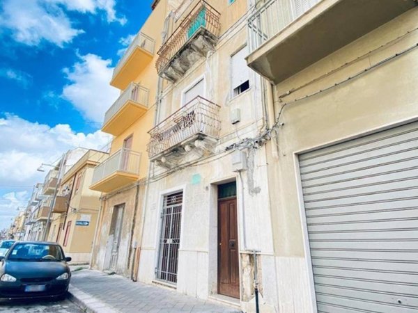 casa indipendente in vendita a Mazara del Vallo in zona Centro Storico