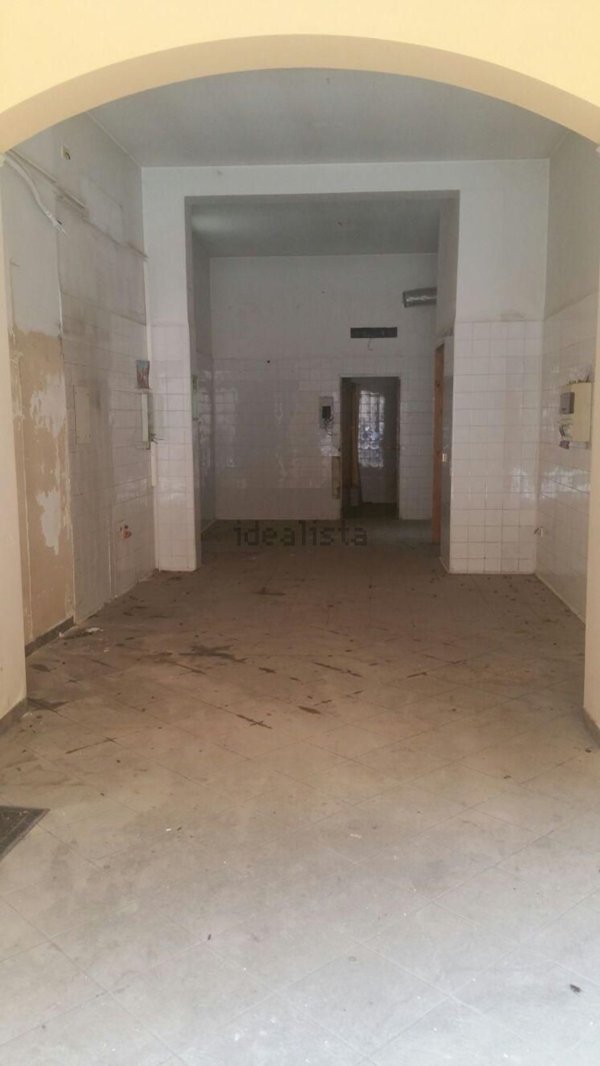 locale commerciale in vendita a Mazara del Vallo