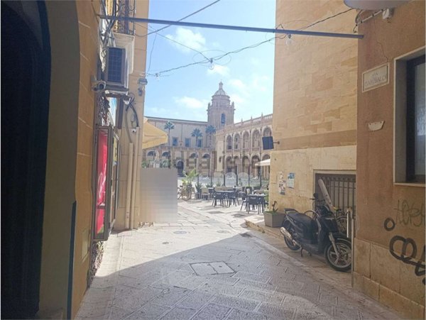 casa indipendente in vendita a Mazara del Vallo in zona Centro Storico