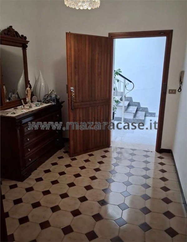 casa indipendente in vendita a Mazara del Vallo