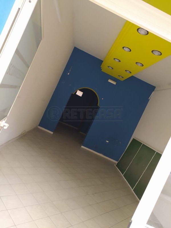 locale commerciale in vendita a Mazara del Vallo