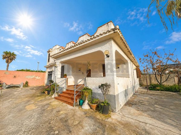 casa indipendente in vendita a Mazara del Vallo